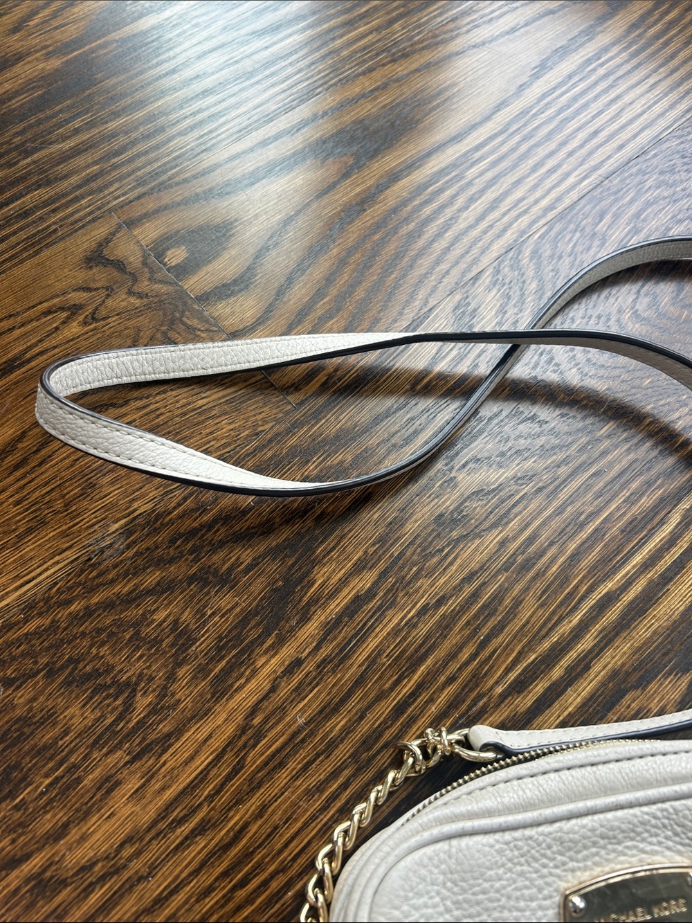 Michael Kors crossbody purse - Picture 5 of 5